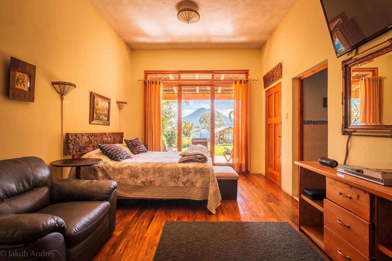 Lake Front Suite At Los Elementos Santa Cruz La Laguna Exterior photo