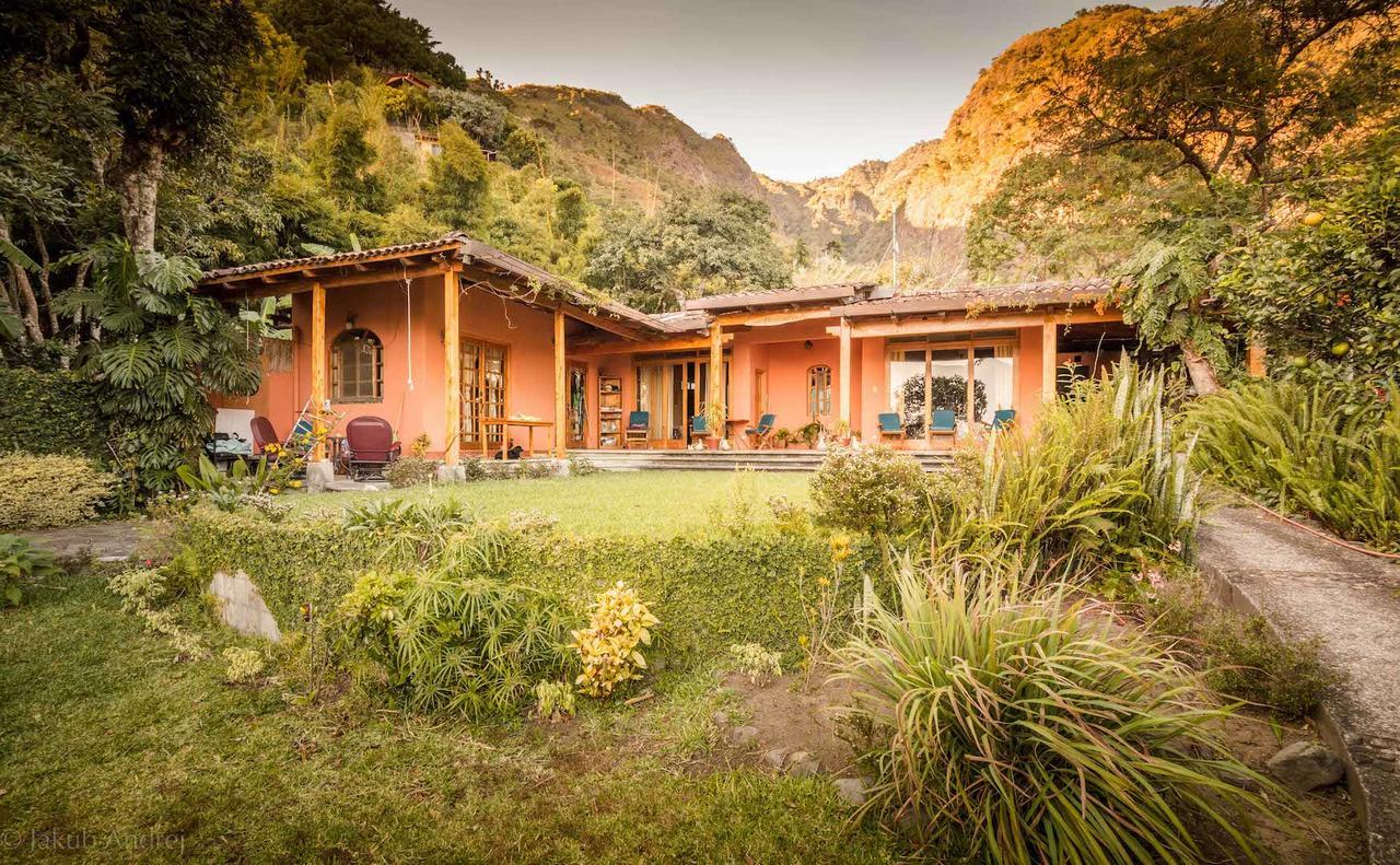 Lake Front Suite At Los Elementos Santa Cruz La Laguna Exterior photo